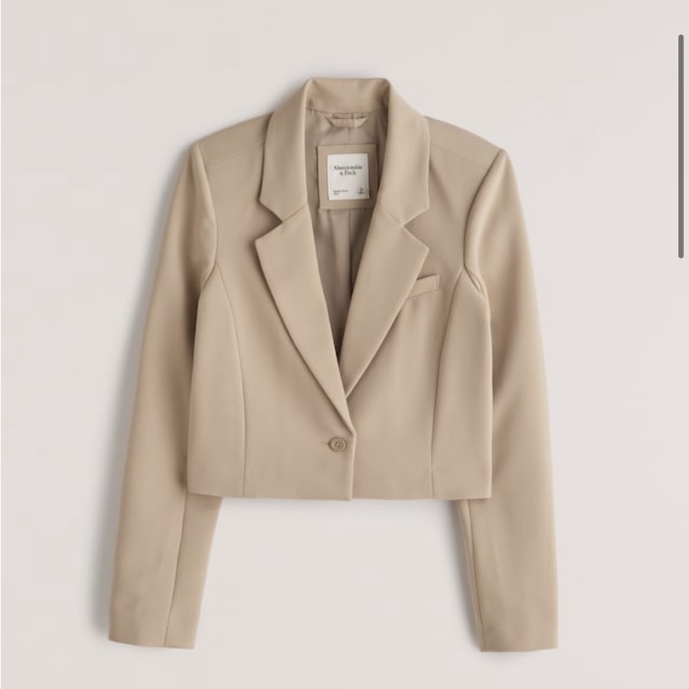 Abercrombie crop blazer